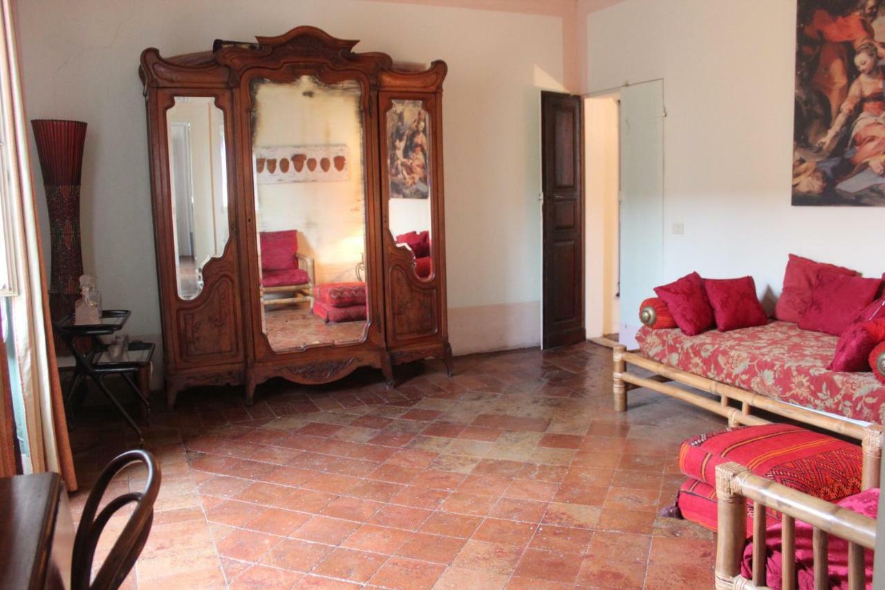 Residence Via Benamati Cagli Kültér fotó